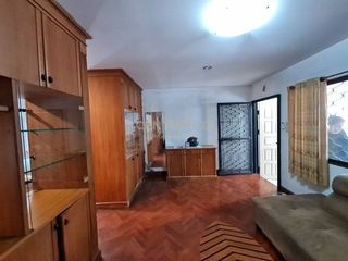 For sale 3 bedrooms townhouse in Huai Khwang, Bangkok