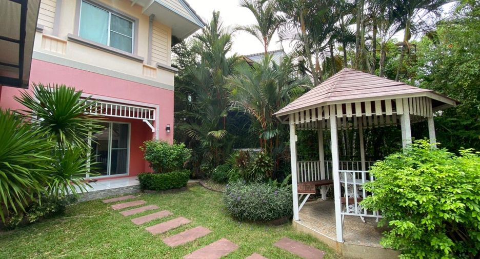 For sale 3 bedrooms house in Phasi Charoen, Bangkok