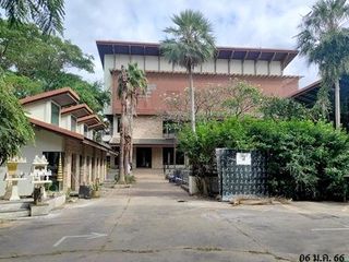 For sale hotel in Mueang Khon Kaen, Khon Kaen