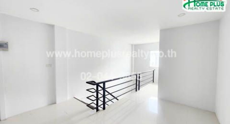 For sale 2 bedrooms retail Space in Don Mueang, Bangkok