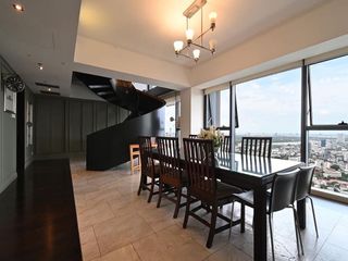 For rent 4 bedrooms condo in Sathon, Bangkok