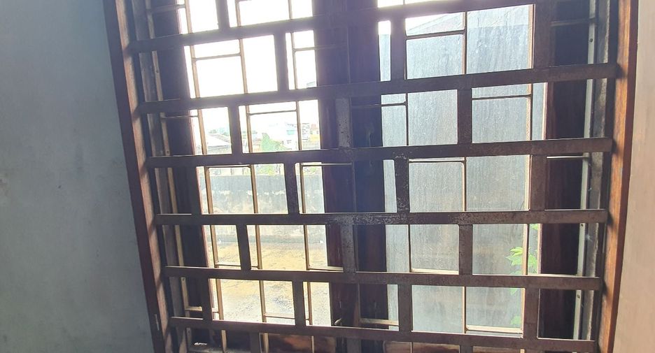 For sale retail Space in Bang Sue, Bangkok