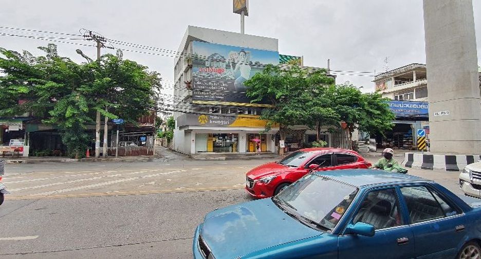 For sale retail Space in Bang Sue, Bangkok