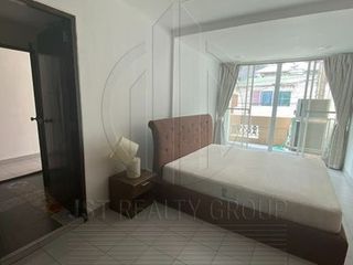 Reihenhaus zur Miete mit 3 Zimmer in Khlong Toei, Bangkok