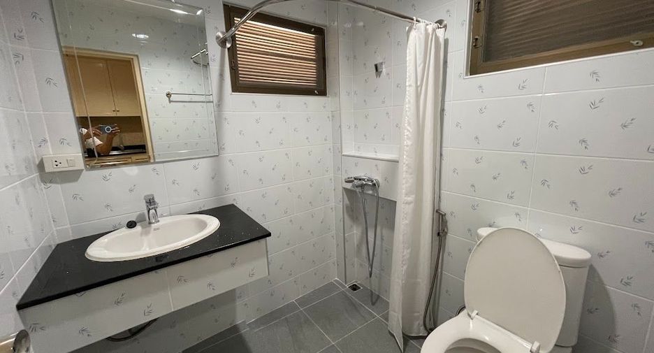 À louer 1 chambre appartement à Pathum Wan, Bangkok