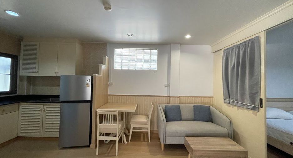 À louer 1 chambre appartement à Pathum Wan, Bangkok