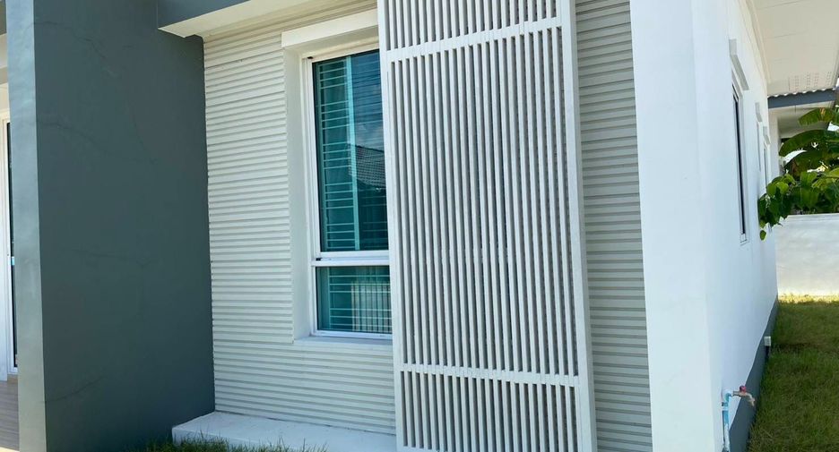 For sale 2 bedrooms house in Ban Pho, Chachoengsao