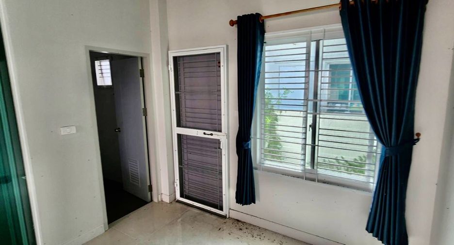 For sale 2 bedrooms house in Ban Pho, Chachoengsao