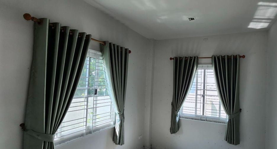 For sale 2 bedrooms house in Ban Pho, Chachoengsao