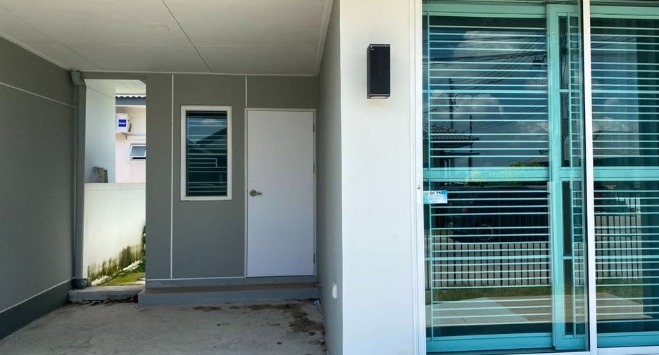 For sale 2 bedrooms house in Ban Pho, Chachoengsao
