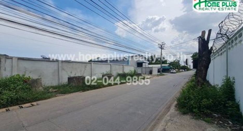 Terreno en alquiler y en venta en Bang Phli, Samut Prakan