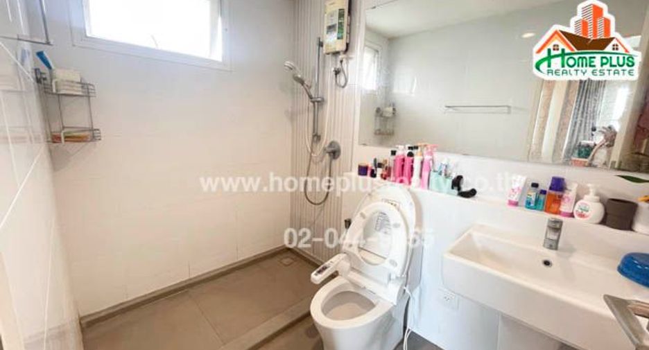 For sale 3 bedrooms house in Lam Luk Ka, Pathum Thani