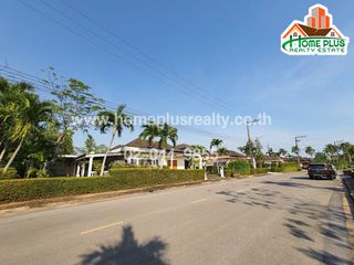 Haus zum Kauf mit 6 Zimmer in Klaeng, Rayong