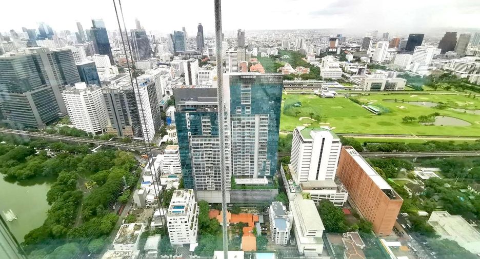 For sale 2 bedrooms condo in Pathum Wan, Bangkok