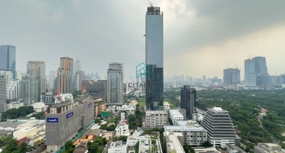 Wohnung zur Miete mit 3 Zimmer in Pathum Wan, Bangkok
