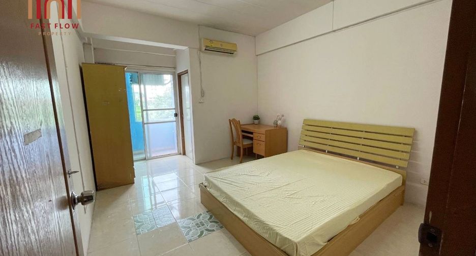 For sale 196 bed apartment in Ongkharak, Nakhon Nayok