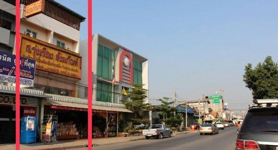 For sale 8 bed retail Space in Bang Khen, Bangkok