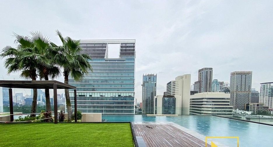 For rent 2 ベッドルーム condo in Pathum Wan, Bangkok