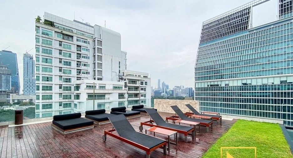 For rent 2 ベッドルーム condo in Pathum Wan, Bangkok