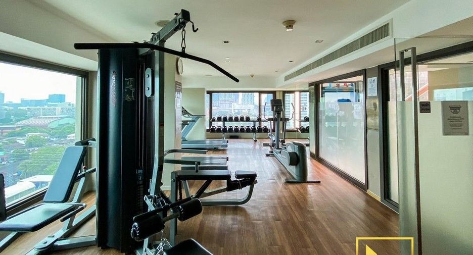 For rent 2 ベッドルーム condo in Pathum Wan, Bangkok
