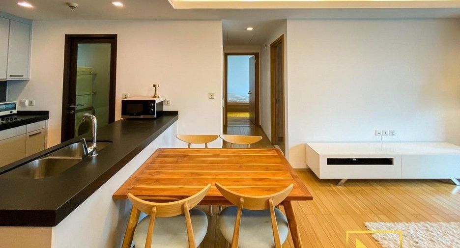 For rent 2 ベッドルーム condo in Pathum Wan, Bangkok