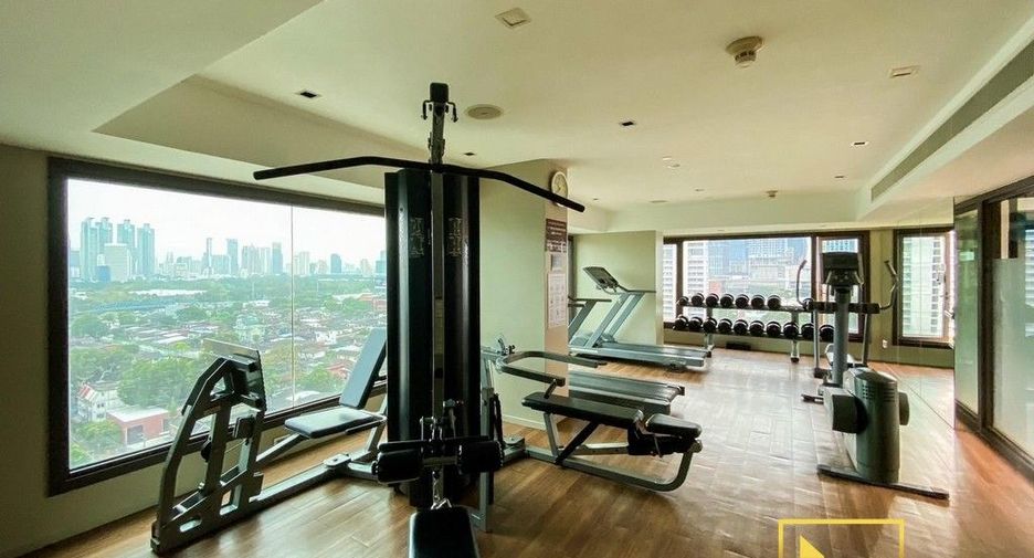 For rent 2 ベッドルーム condo in Pathum Wan, Bangkok