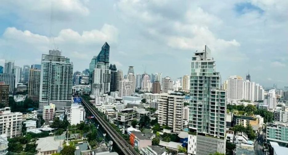 ให้เช่า 2 ห้องนอน คอนโด ใน คลองเตย, กรุงเทพฯ