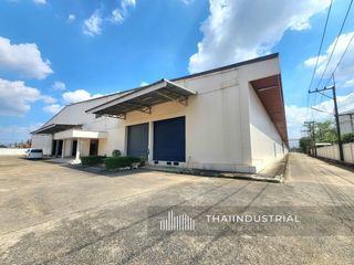 For rent warehouse in Lam Luk Ka, Pathum Thani