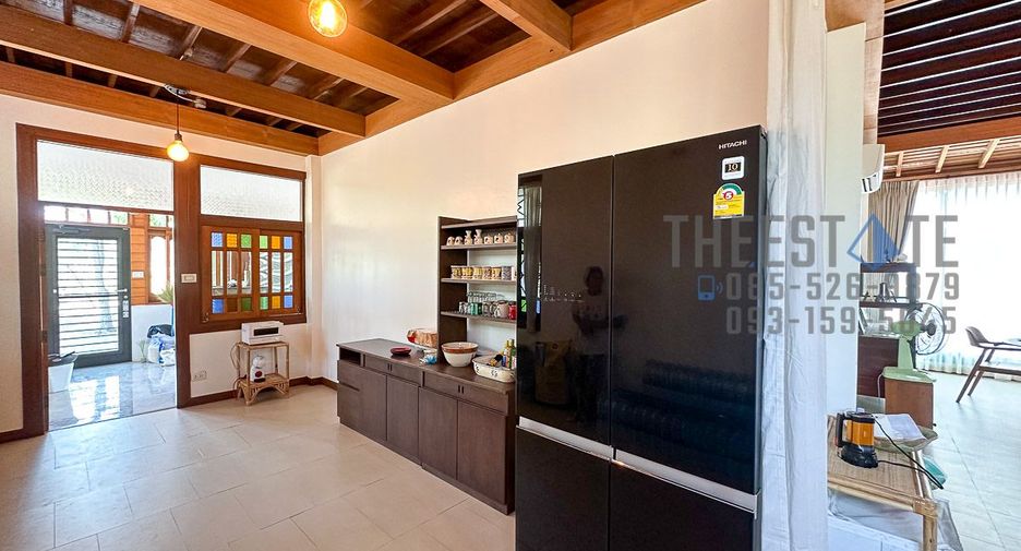 For sale 4 bedrooms house in Mae On, Chiang Mai