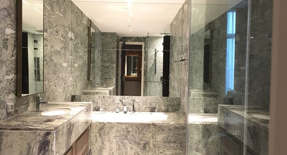 Condo en alquiler y en venta de 1 habitaciones en Khlong Toei, Bangkok