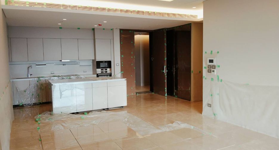 À vendre 2 chambres condo à Pathum Wan, Bangkok