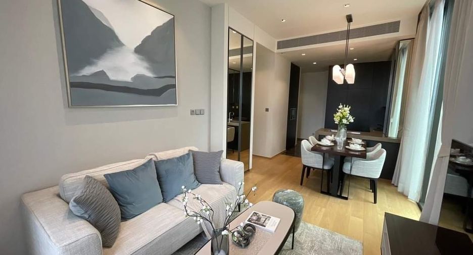 For rent 2 ベッドルーム condo in Pathum Wan, Bangkok