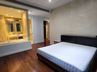 For rent 3 Beds condo in Khlong Toei, Bangkok