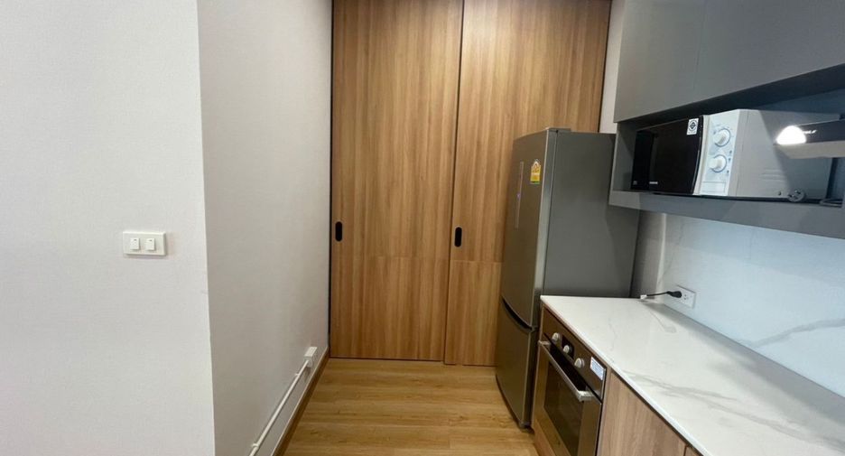 Wohnung zum Kauf mit 3 Zimmer in Khlong Toei, Bangkok