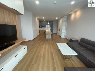 For sale 3 bedrooms condo in Khlong Toei, Bangkok