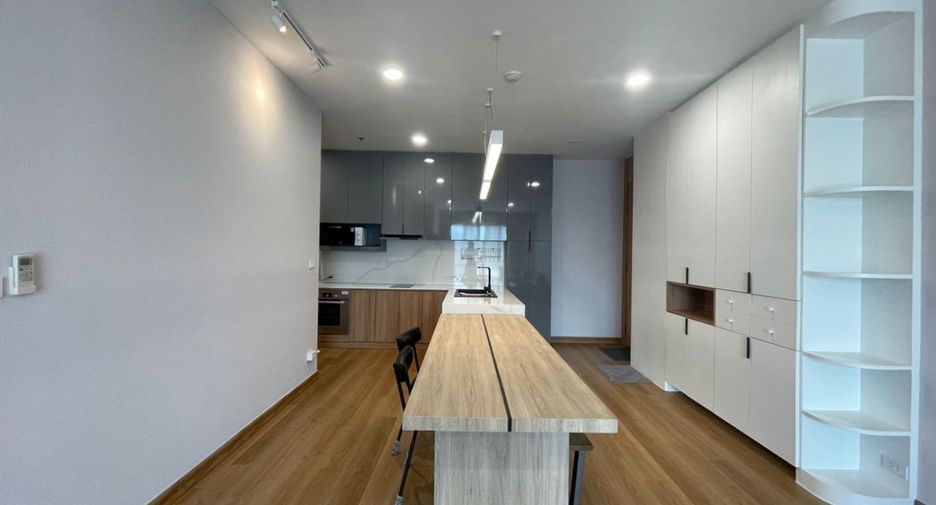 Wohnung zum Kauf mit 3 Zimmer in Khlong Toei, Bangkok