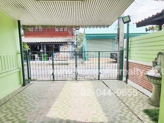For sale 4 bedrooms townhouse in Sai Mai, Bangkok