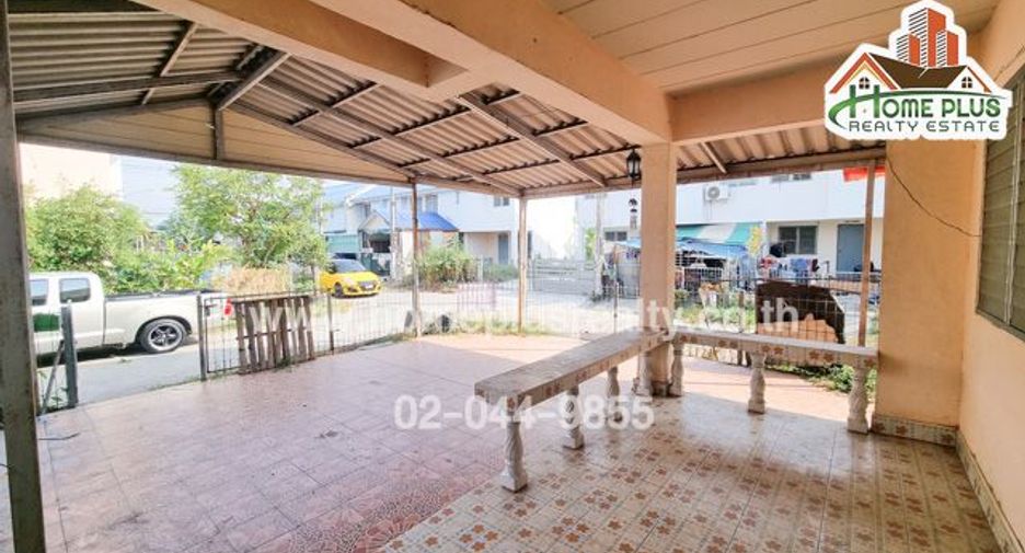 出售 2 卧室 联排别墅 在 Thanyaburi, Pathum Thani