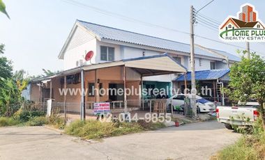 For sale 2 bed townhouse in Thanyaburi, Pathum Thani