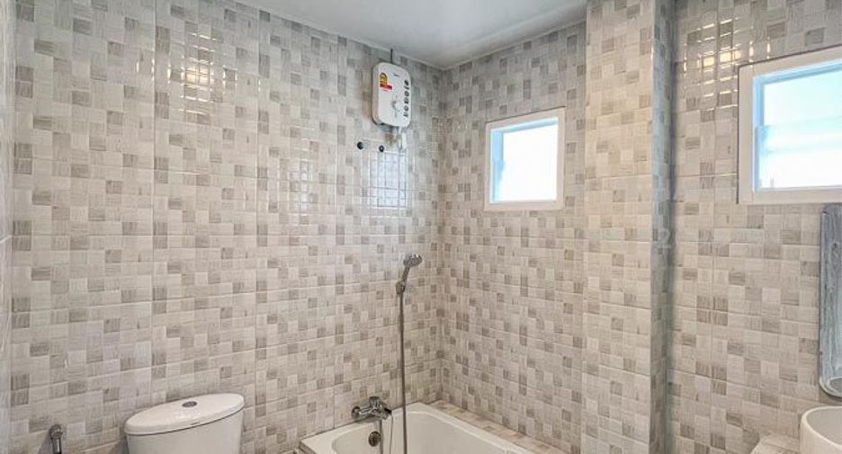For rent and for sale 3 bedrooms house in San Sai, Chiang Mai