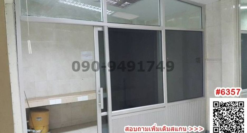 For rent 3 bedrooms townhouse in Chatuchak, Bangkok