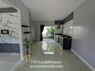 For sale 3 bed townhouse in Sai Noi, Nonthaburi