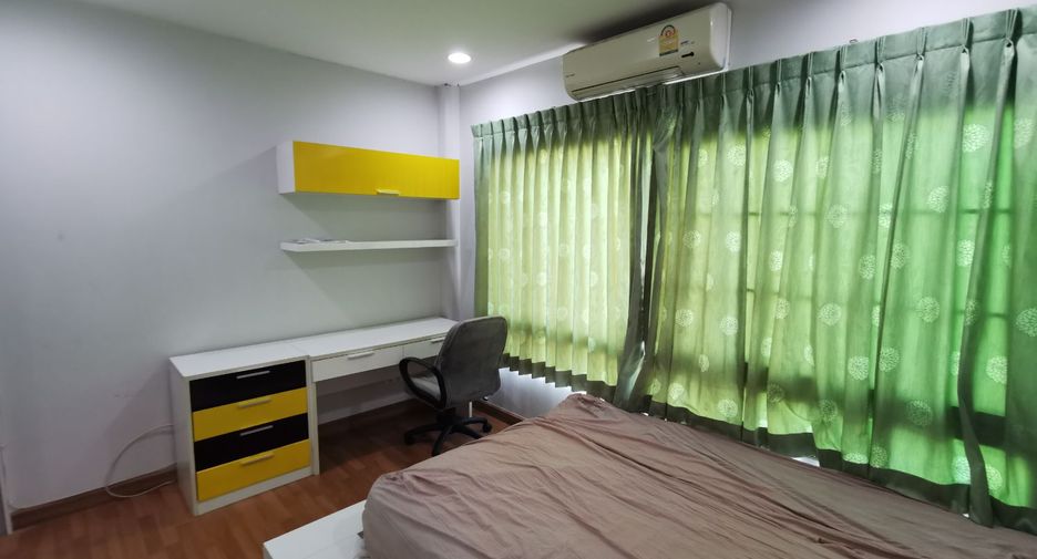 For sale 3 bedrooms townhouse in Thung Khru, Bangkok