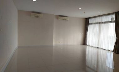 For sale 2 bedrooms condo 