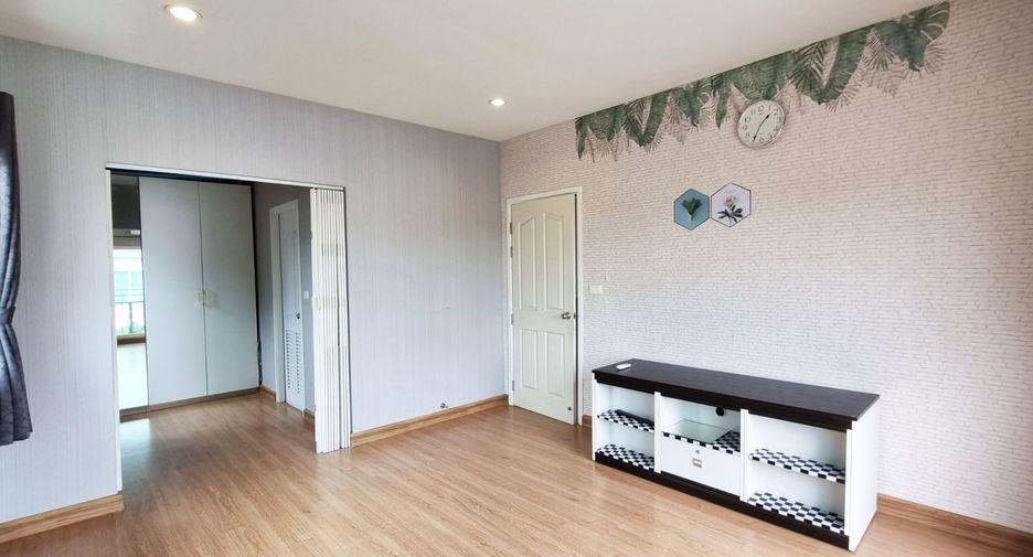 For sale 3 Beds house in Suan Luang, Bangkok