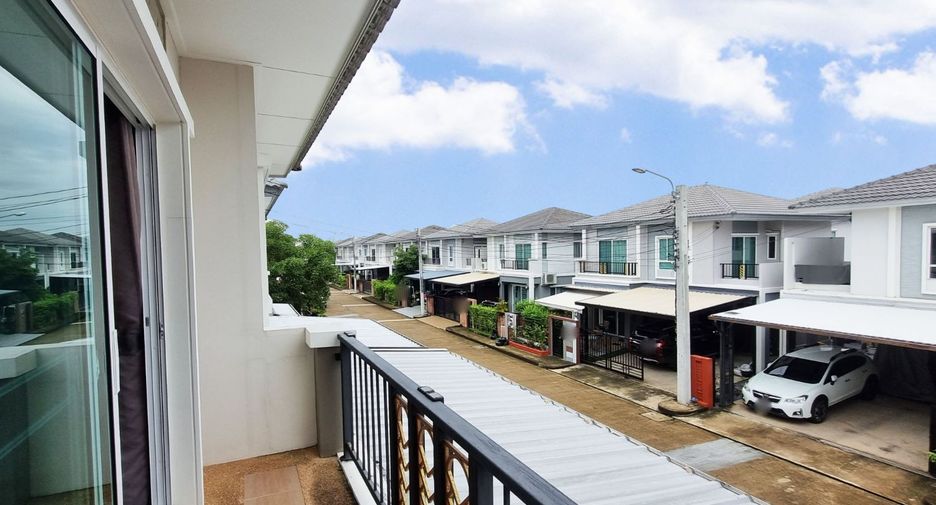 For sale 3 Beds house in Suan Luang, Bangkok