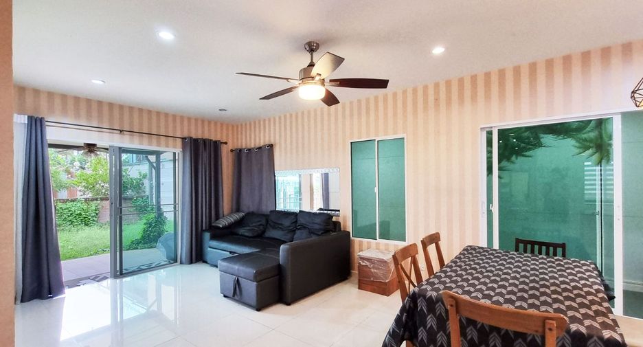 For sale 3 Beds house in Suan Luang, Bangkok