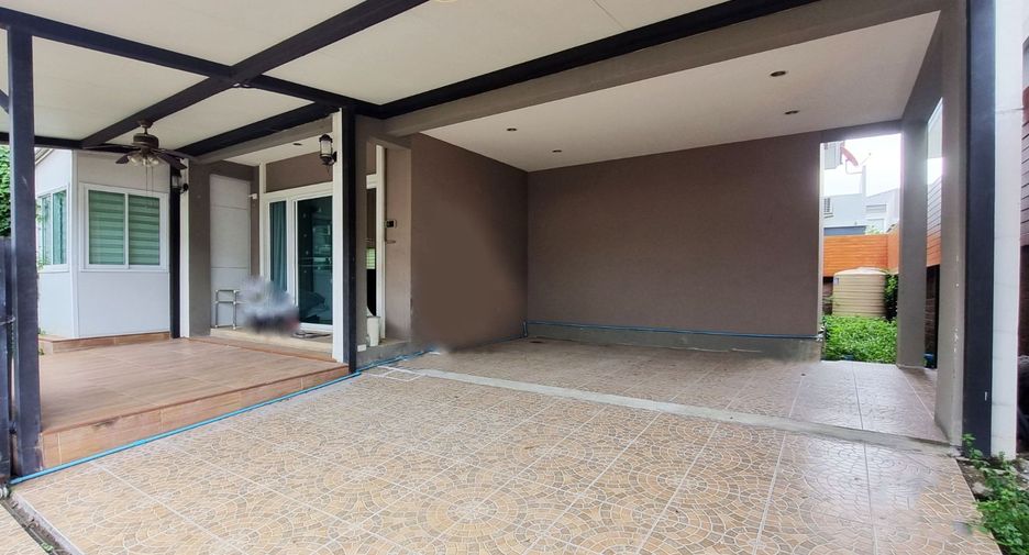 For sale 3 Beds house in Suan Luang, Bangkok