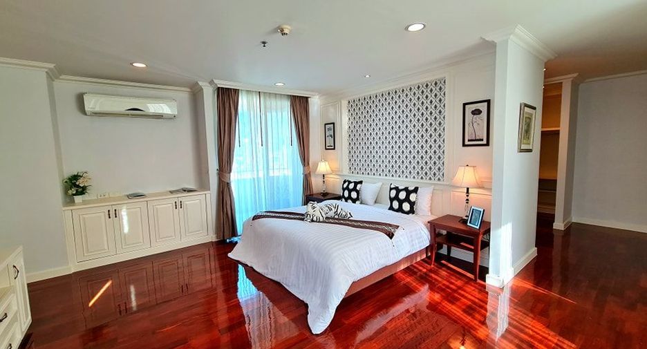 ให้เช่า 4 เตียง เซอร์วิสอพาร์ตเมนต์ ใน วัฒนา, กรุงเทพฯ