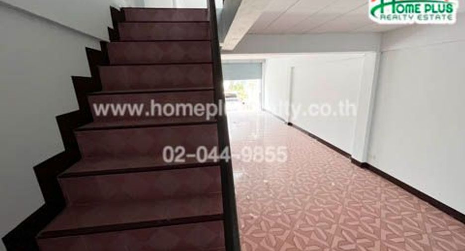 For sale 2 bedrooms retail Space in Lat Krabang, Bangkok